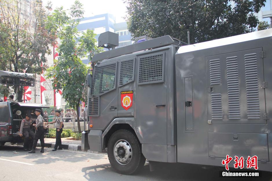印尼宪法法院裁决大选纠纷案 警方一级戒备（高清组图）