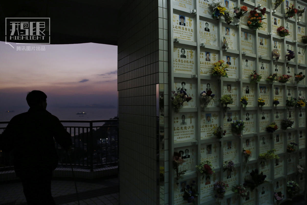 香港被坟山包围 盘点世界最奇葩公墓(组图)