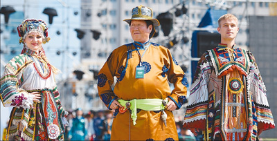2016中俄蒙国际服装服饰艺术节：文化,穿在身上(图)