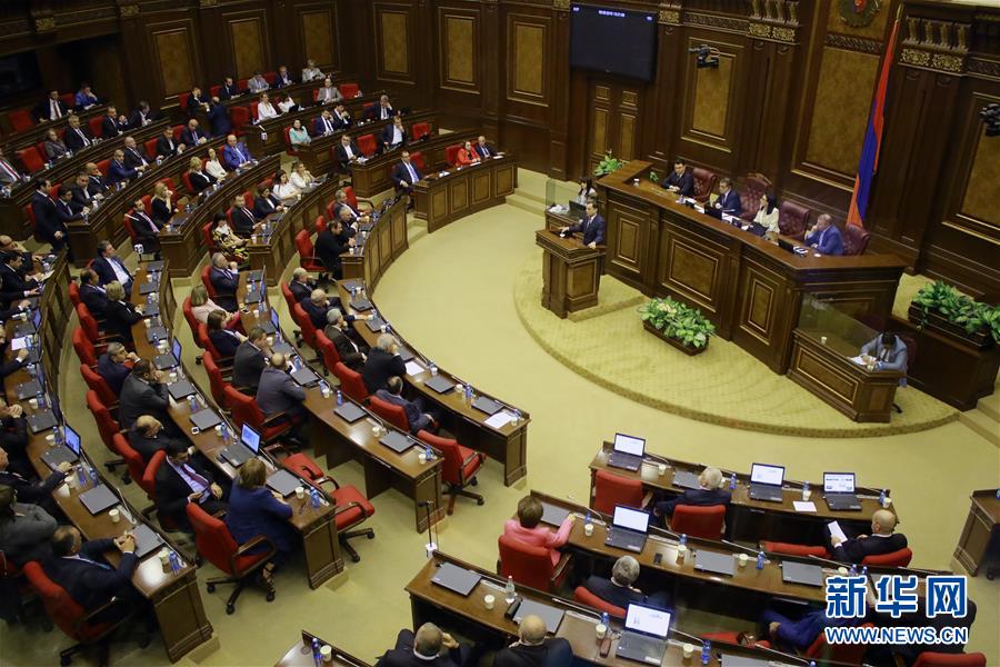（国际）（2）亚美尼亚议会选举反对党领导人帕希尼扬为新总理